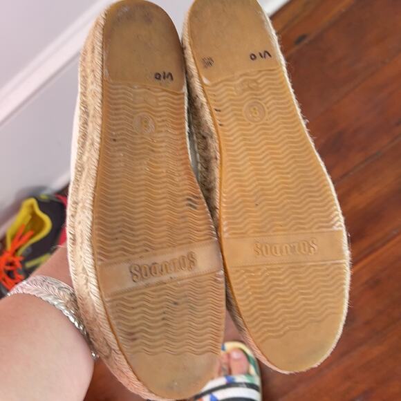 ANTHRO Soludos canvas elephant beaded slip on espadrilles smoking slipper sz 8 - Picture 8 of 8